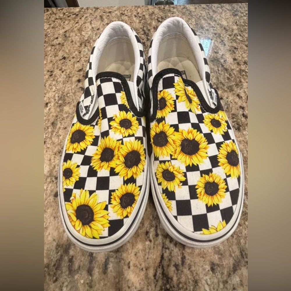 Women's size 7 custom sunflower Vans worn once...